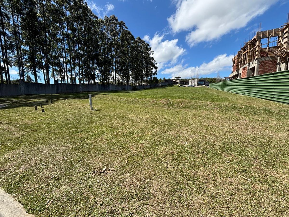 Terreno à venda, 637 m² - Prado - Gravataí/RS