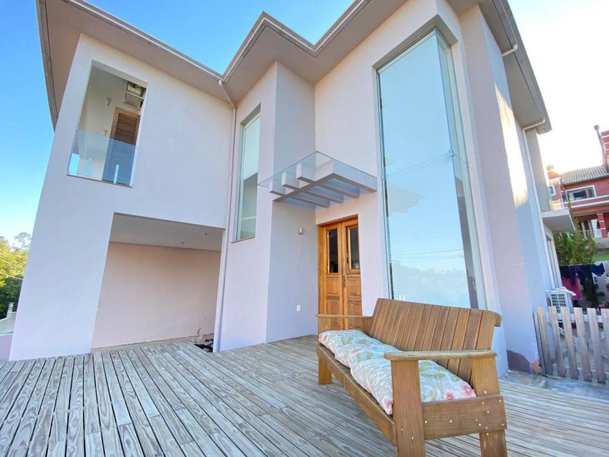 Casa 3 dormitórios · 270 m² — foto 3