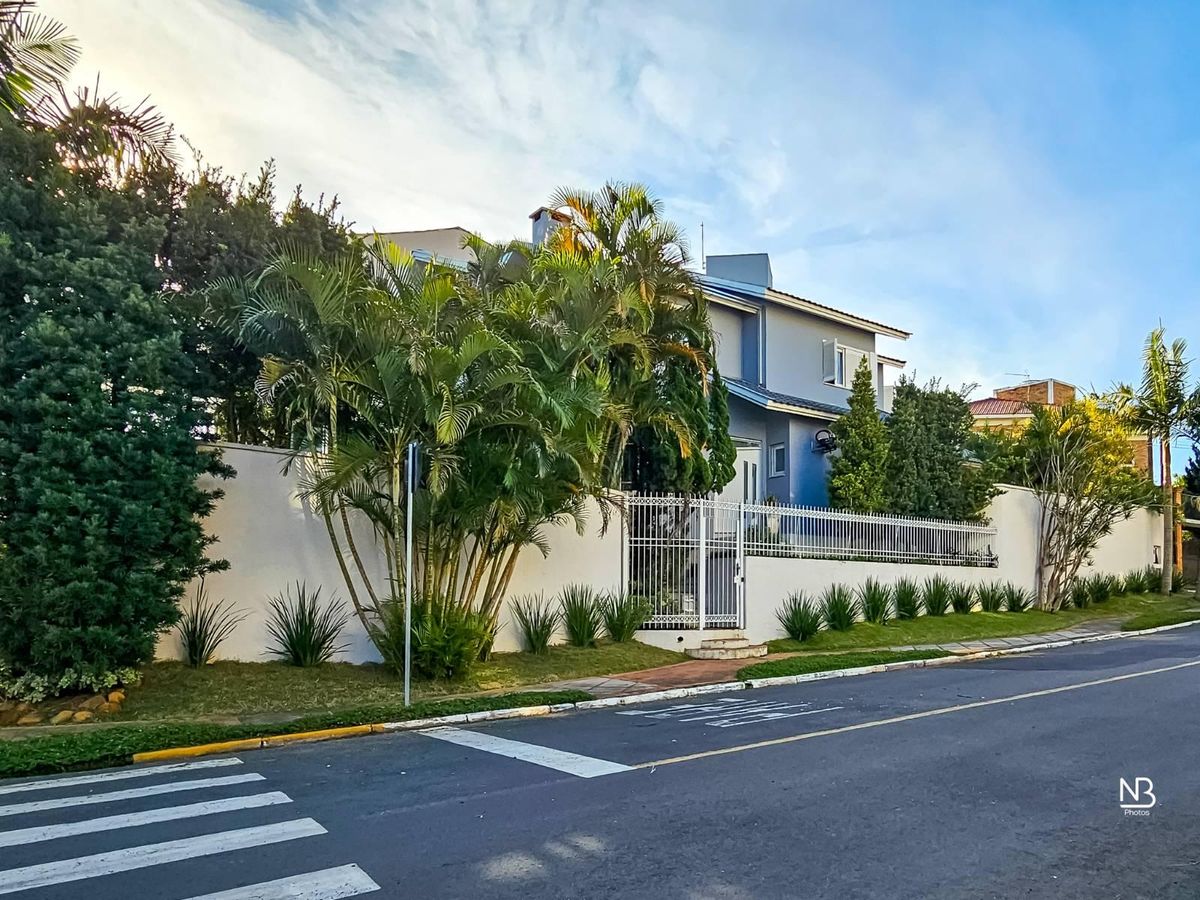 Casa com 4 Dormitórios à Venda, 270 M² - Dom Feliciano - Gravataí/Rs