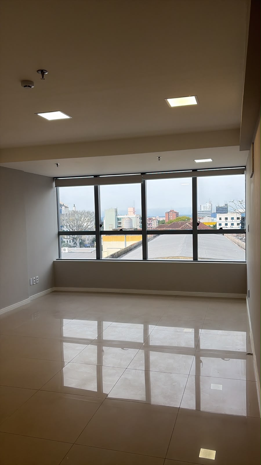 Sala 28 m² - Centro — foto 2
