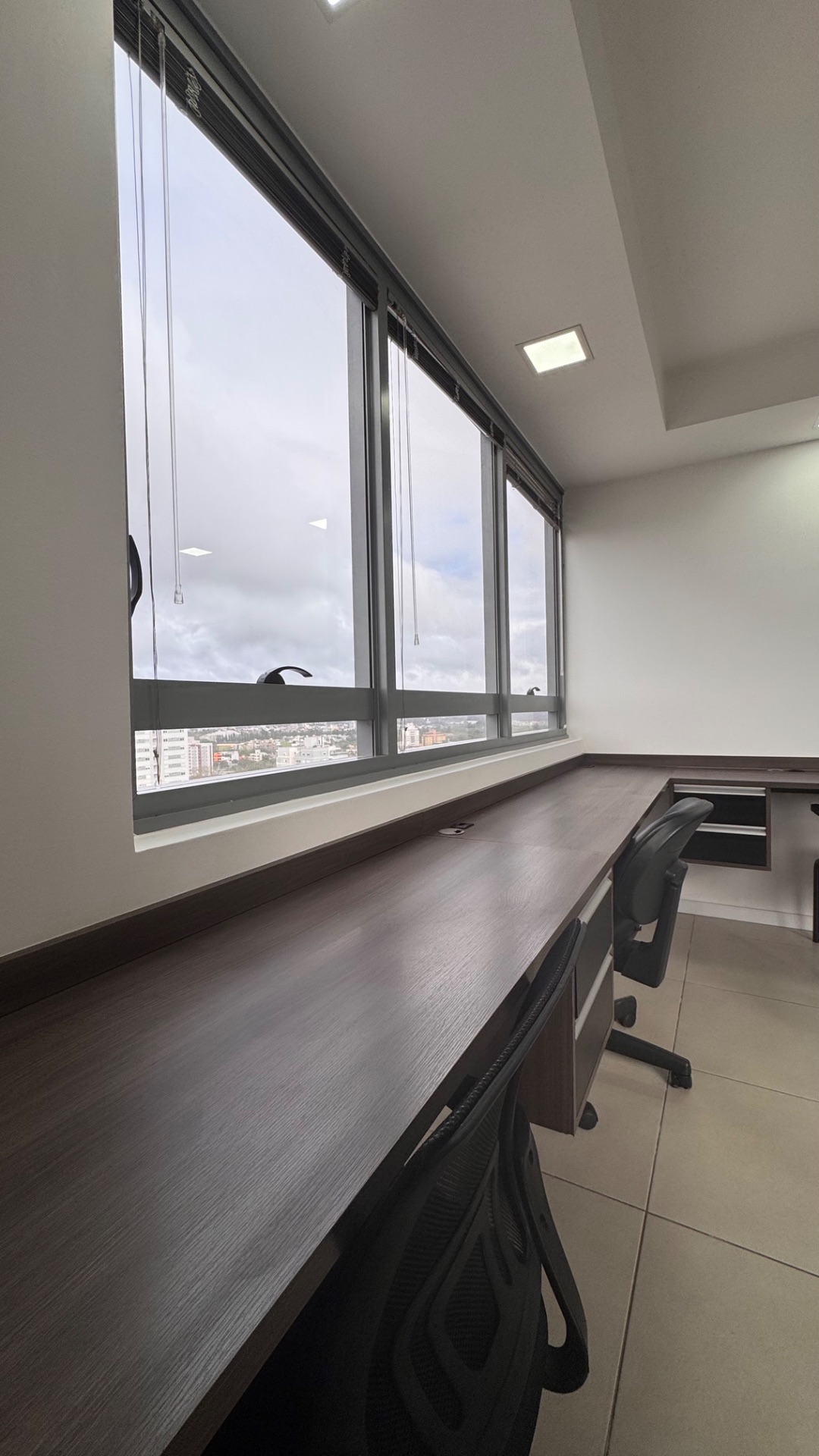 Sala Comercial - Semimobiliada - 31 m² — foto 4